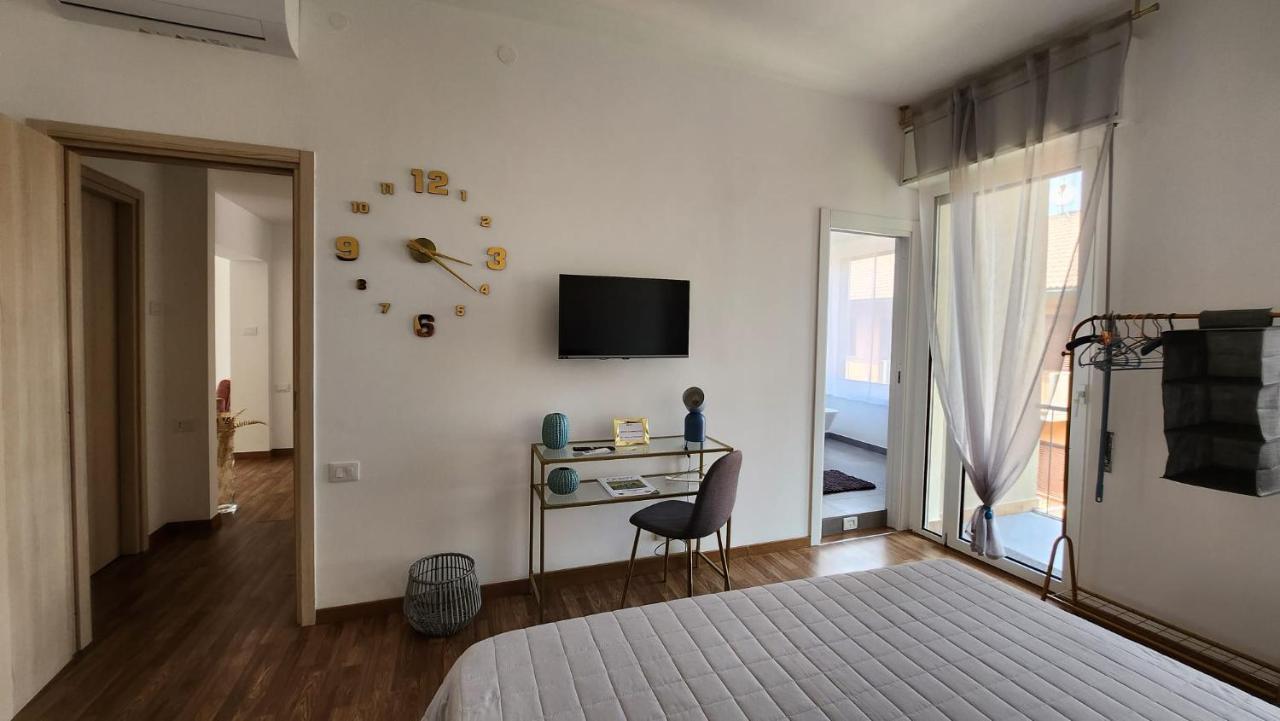ברגמו Comfort Accommodation Room מראה חיצוני תמונה