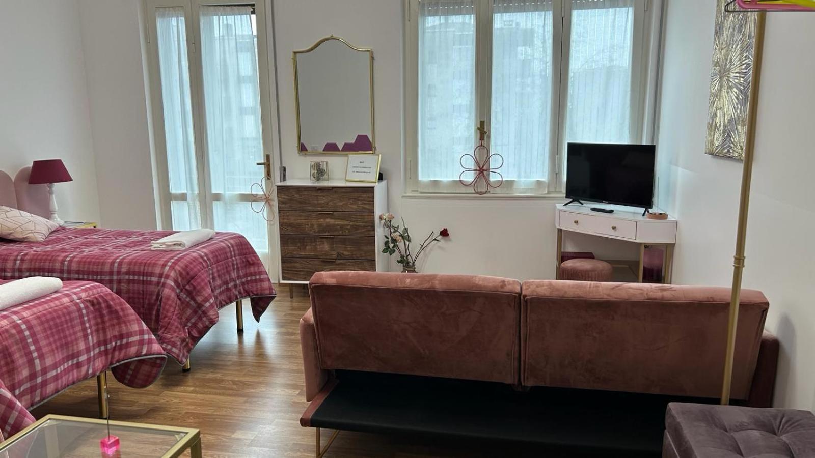 ברגמו Comfort Accommodation Room מראה חיצוני תמונה
