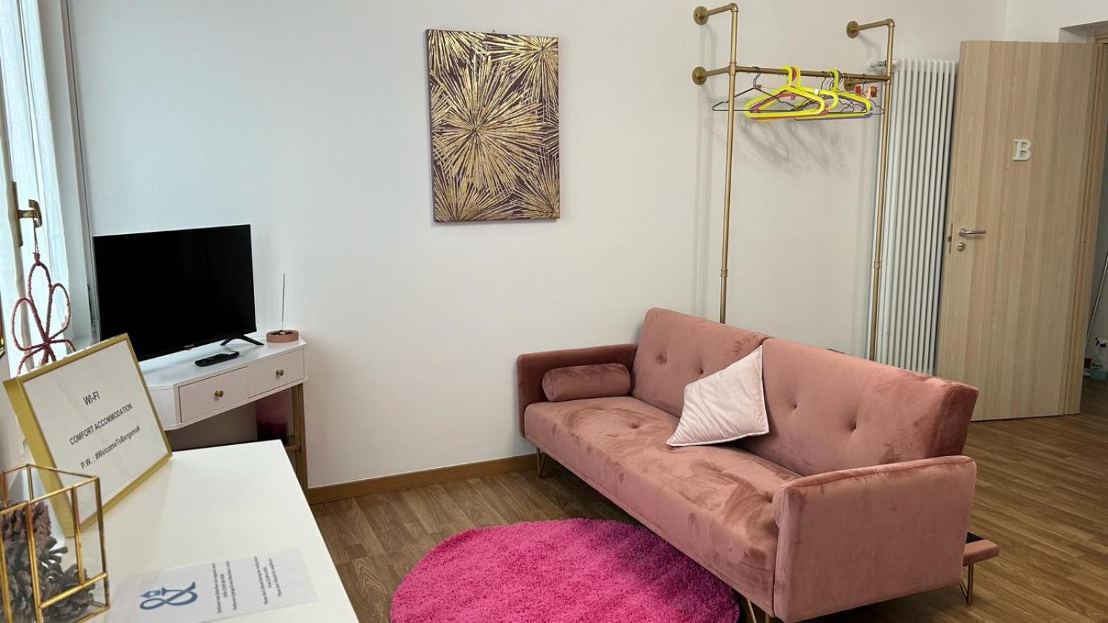 ברגמו Comfort Accommodation Room מראה חיצוני תמונה