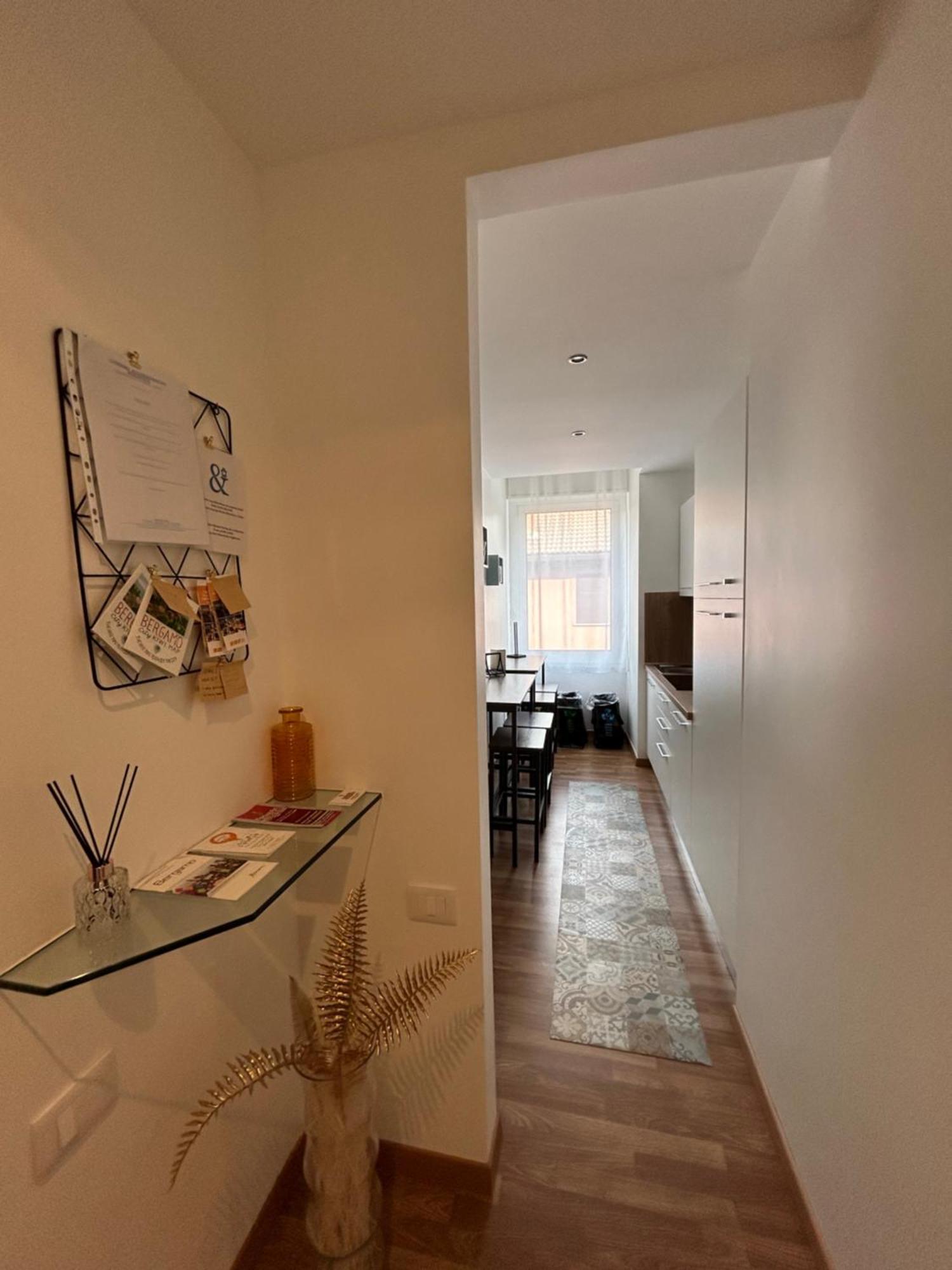 ברגמו Comfort Accommodation Room מראה חיצוני תמונה