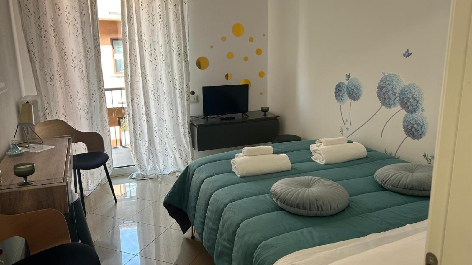 ברגמו Comfort Accommodation Room מראה חיצוני תמונה
